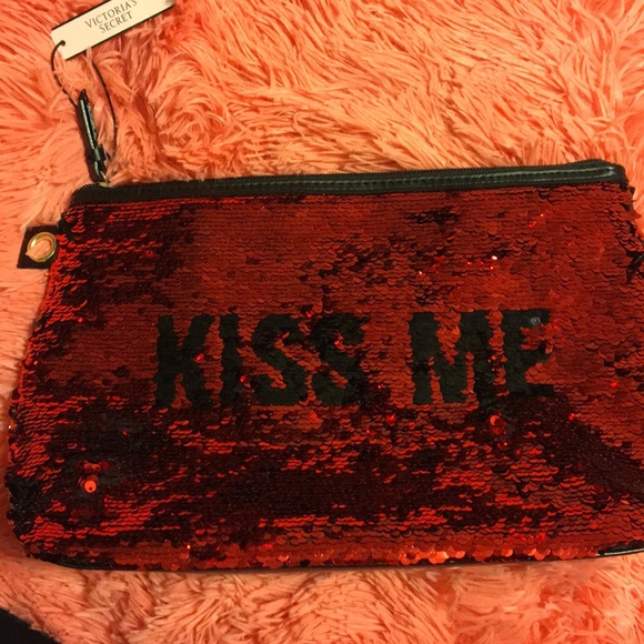 Victorias Secret Makeup bag sequin designs - Picture 2 of 5